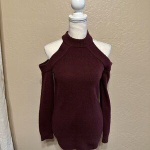 Jules & Leopold cold shoulder sweater